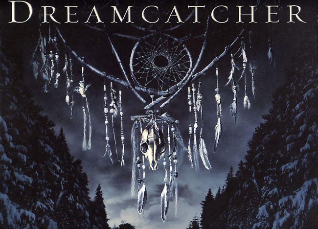 Japanese Souvenir Program of Dreamcatcher -Cover-
Japanese film distributing companies always make their original Souvenir Program for selling when the film is screened in the theatre.  This is one of scans.
Keywords: Dreamcatcher