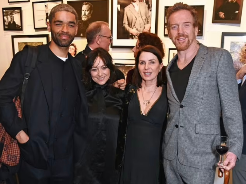 Damian Lewis Hosted the Annual McCrory Award in Private Exhibit